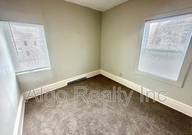 Photo - 1402 N 21st Ave