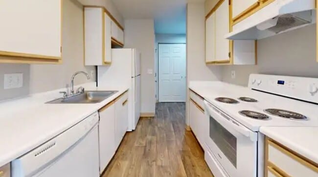 Parkhurst Apartments