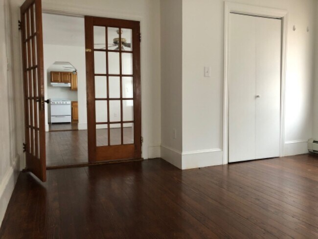 Photo - 322 Central St