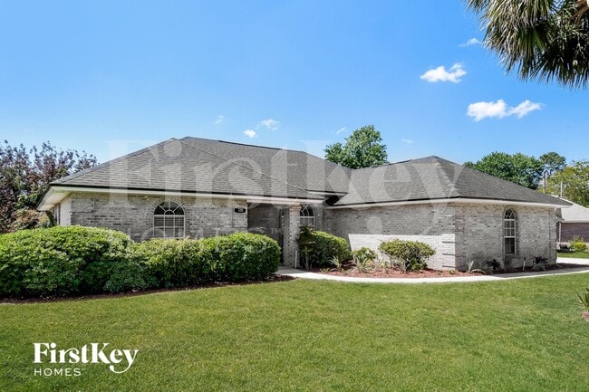 Photo - 126 Northside Dr S