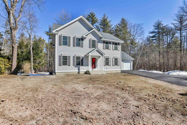 Photo - 22 Reeds Ferry Way