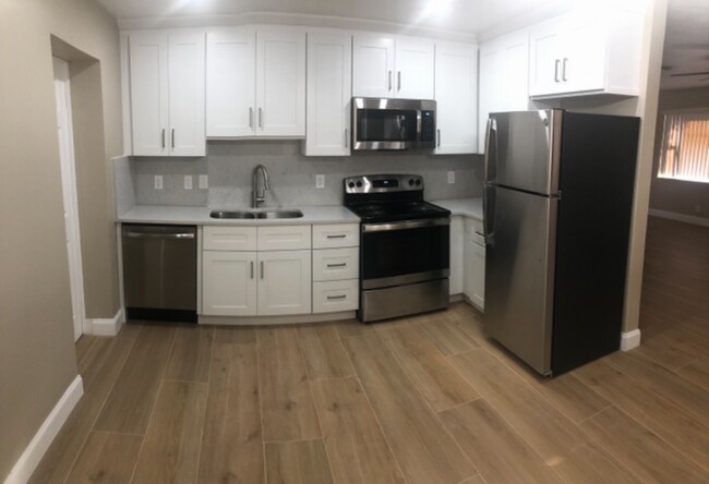 Photo - 276 SW 5th Ct Apartment