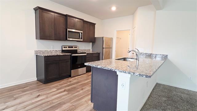 Photo - 744 Keeneland Dr