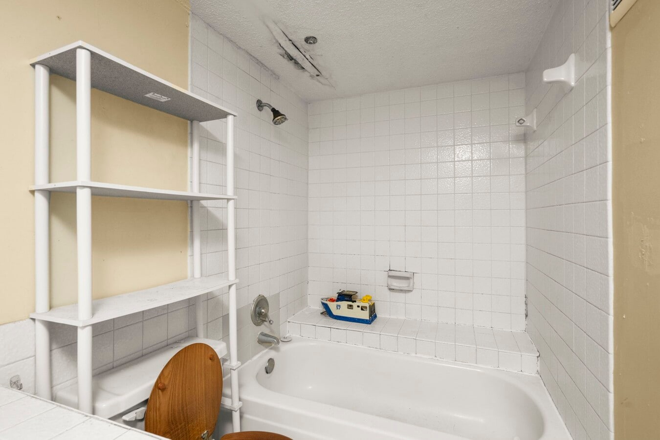 Photo - 2816 S Bartell Dr Unit B26