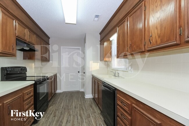 Photo - 2328 Pebble Creek Rd