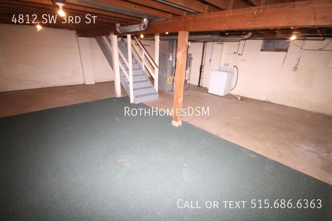 Photo - 4812 SW 3rd St