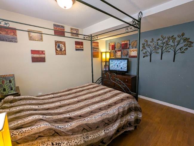 Photo - 5315 Villa Cir