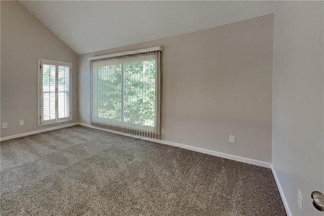 145 Riversong Dr