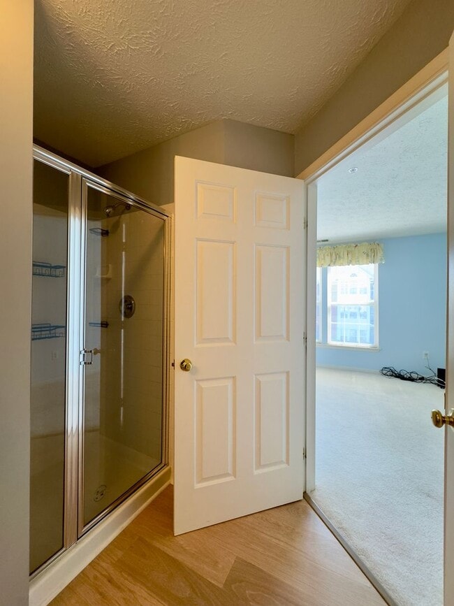 Photo - Charming 2 Bedroom/2 Bathroom Unit Apartment with In-Unit Laundry in Owings Mills, MD!