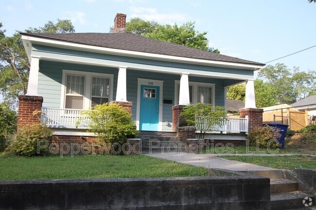 Building Photo - 235 S Hampton Dr Rental