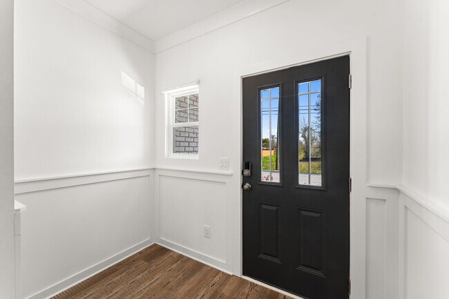 Photo - 409 N Gay Ave