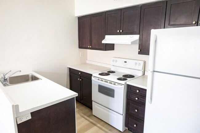 Photo - Merante Manor