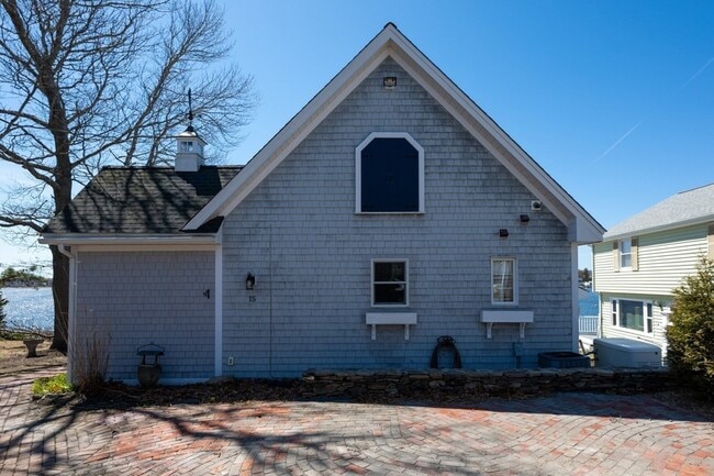 Photo - 15 Oakhill Rd