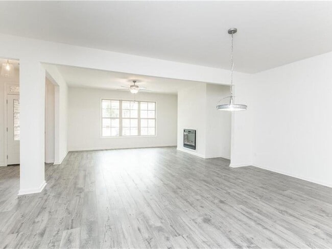 Photo - 4899 Mountain Rose Walk