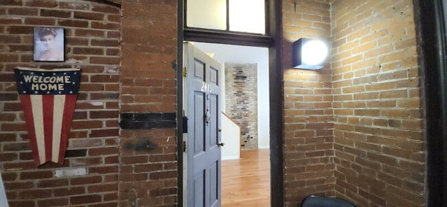 Photo - 2419 S 10th St Unit #C 2nd fl back