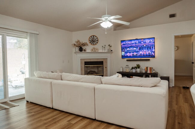 Photo - 641 Territory Ln