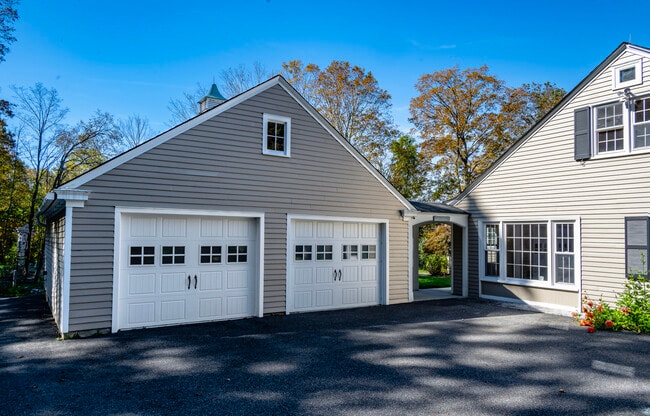 Photo - 124 Old Sherman Hill Rd