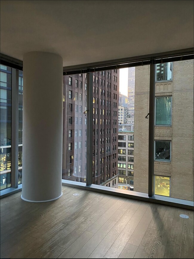 230 N Michigan Ave Unit 1110