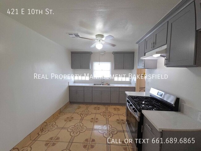 Photo - 421 E 10th St