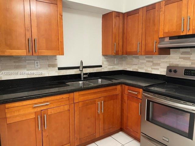 Photo - 7700 SW 137th Ct