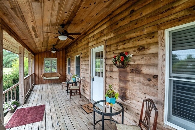 Photo - 65 Birdhouse Ln