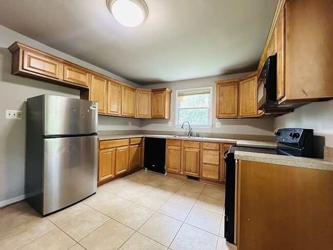 Photo - 4861 Eastern Ln