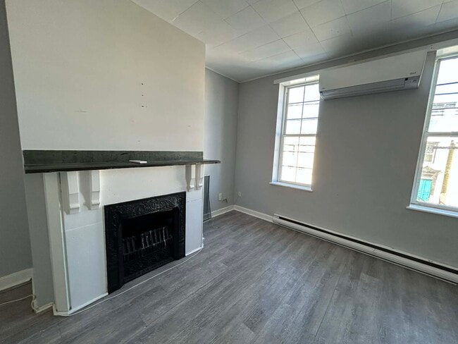 Photo - 140 Adelaide St Unit 3