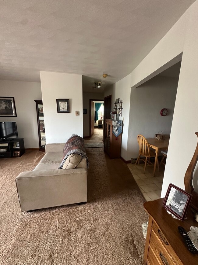 Photo - 314 S Main St Unit Apartment 7
