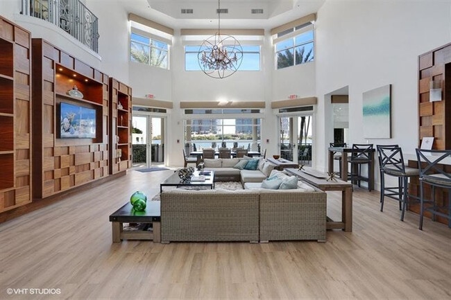 Photo - 3205 NE 184th St Unidad 9303