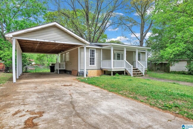 Photo - 3027 Cora Ave