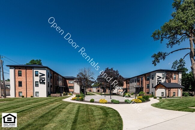 Building Photo - 1823 Griswold Dr Unit H21