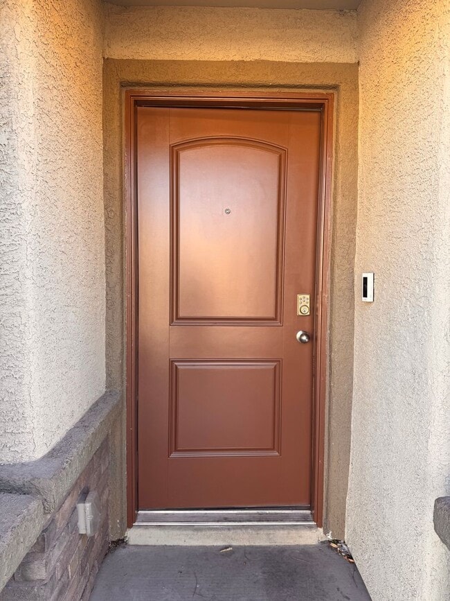 Photo - 3 Bed and 2.5 Bathrooms Home for Rent