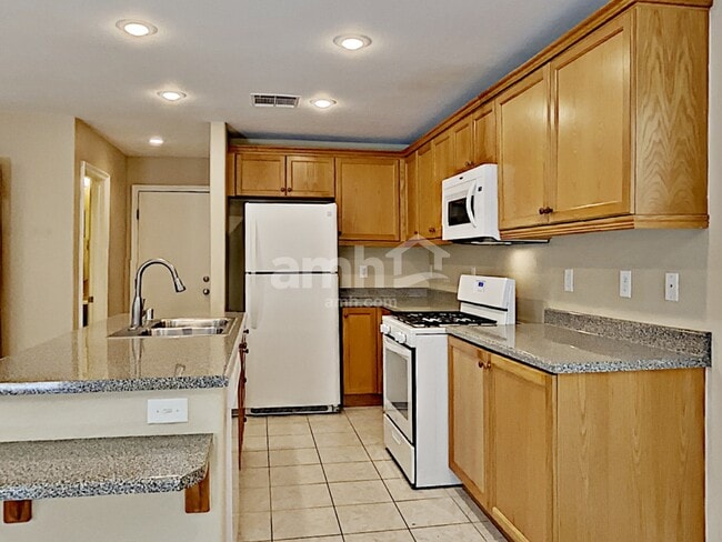 Photo - 229 Wicked Wedge Way