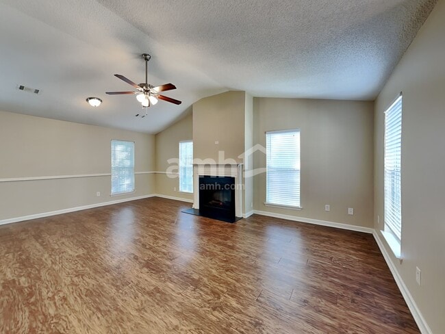 Photo - 5029 Kens Ct