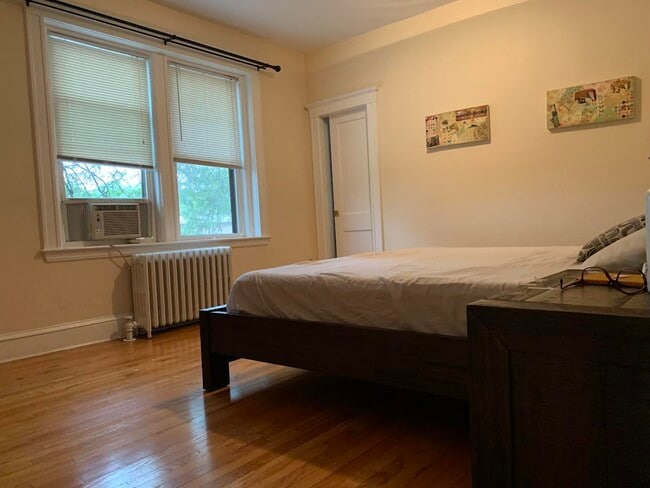 Photo - 399 Washington St Unit 4