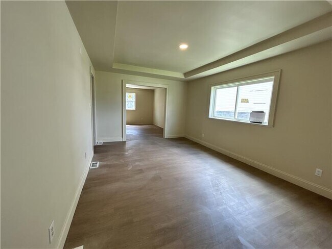Photo - 1317 Plum St