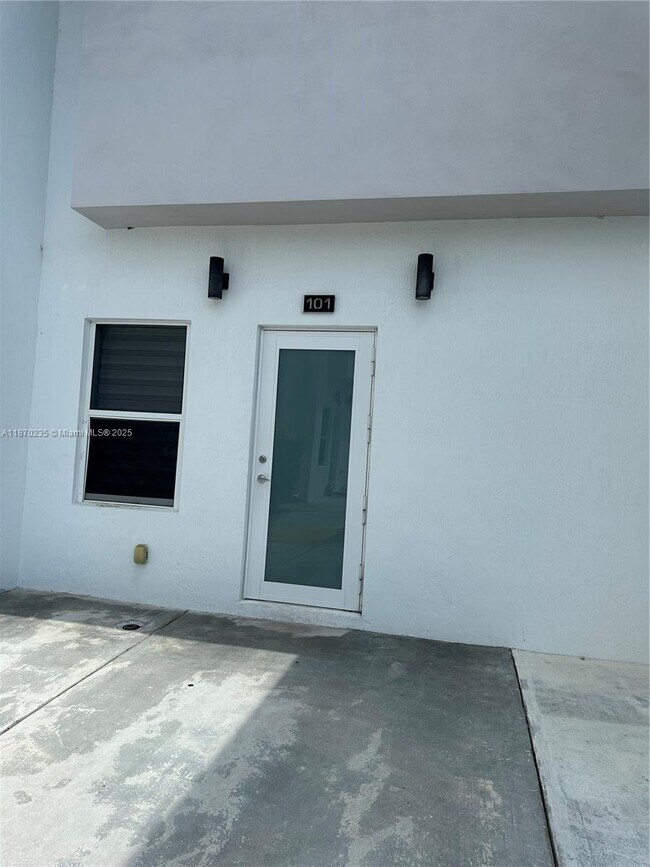 Photo - 6400 SW 139th Avenue Rd