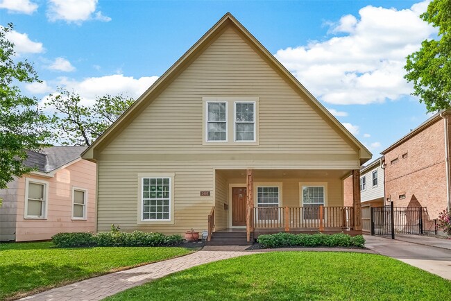 Building Photo - 2405 Southgate Blvd