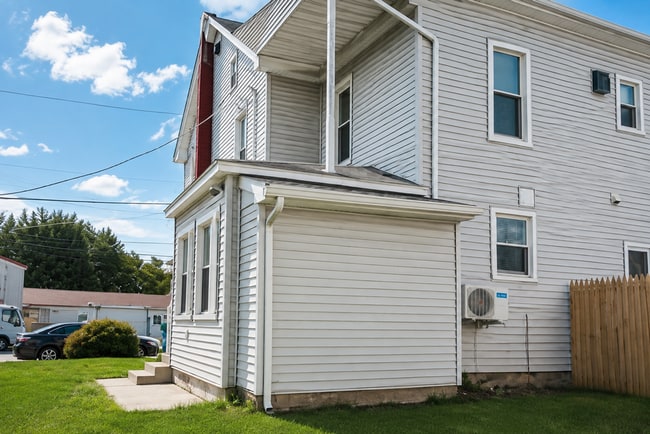 412 Allen St