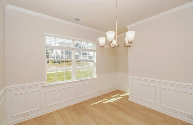 Photo - 5974 Oak Br Cir