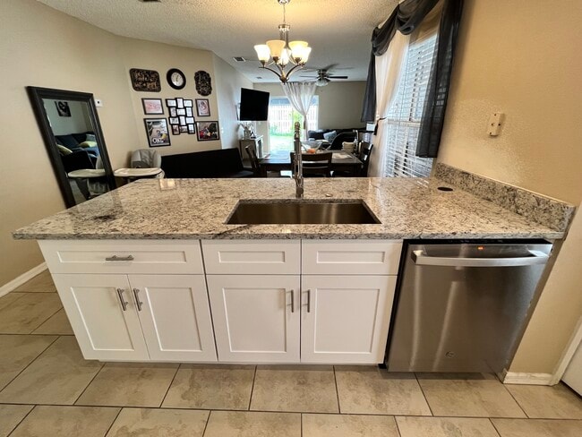 Photo - 15335 Torpoint Rd