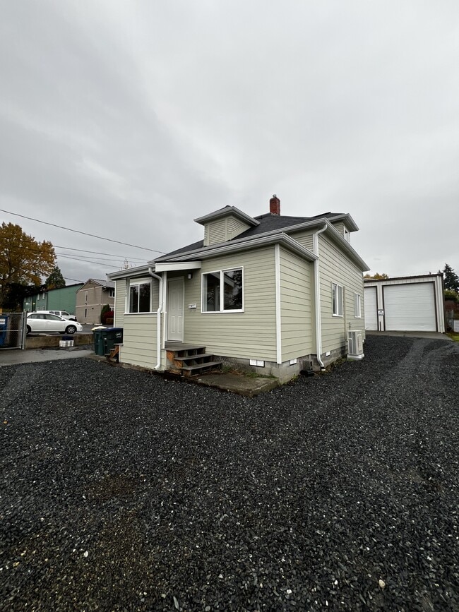 Photo - 2214 Valencia St