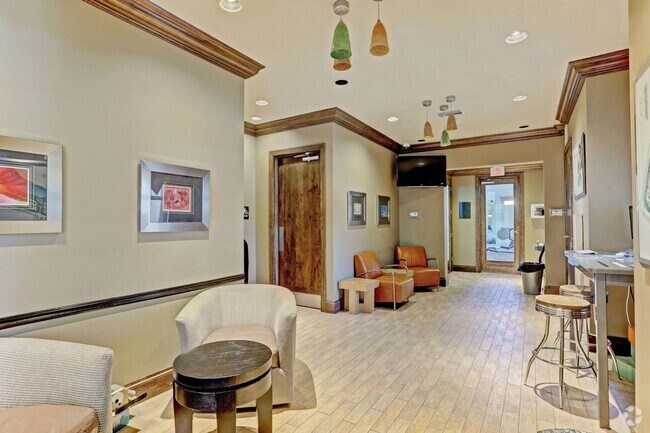 Building Photo - 477 Pacific Grove Dr Rental