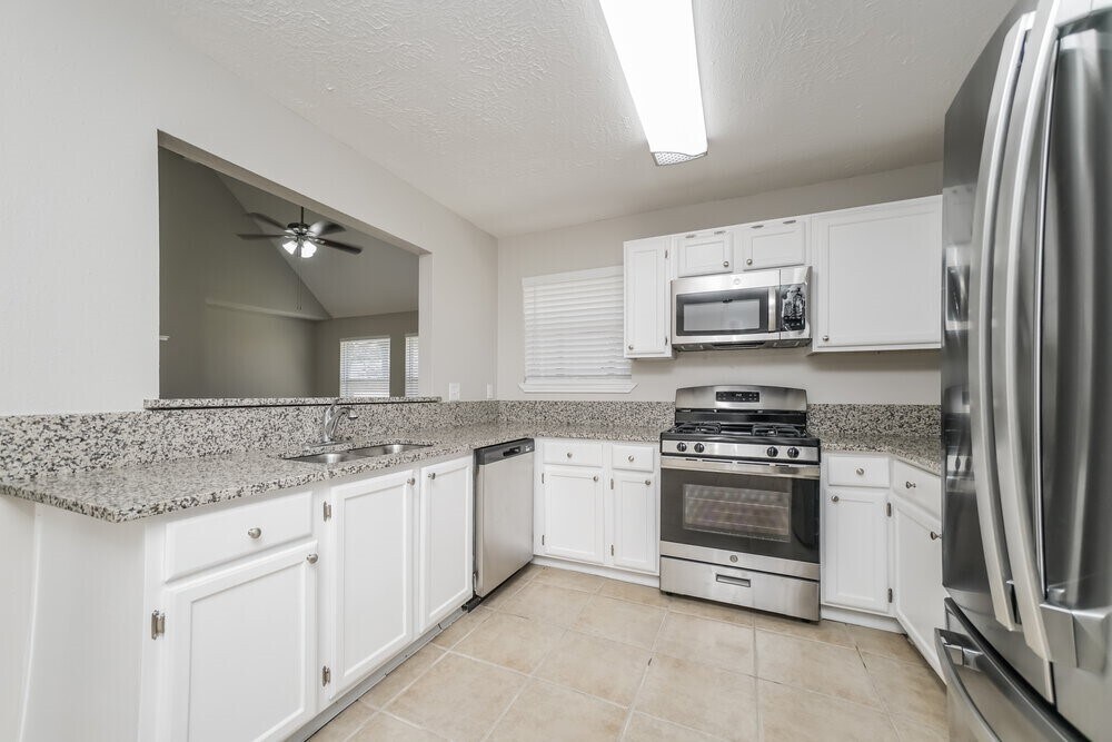 Photo - 4017 Hunnington Dr