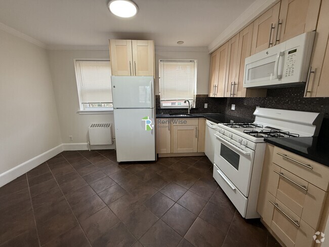 Building Photo - 491 Arborway Rental