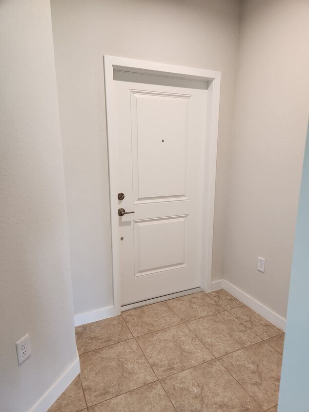 Photo - 1082 NW 6th Ter (Florida City, FL)