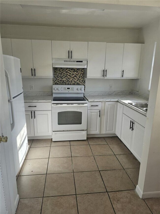 Photo - ESSEX PARK VILLAGE  UNIT C Unit C