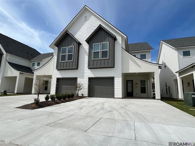 Photo - 610 Lake Shelf Dr