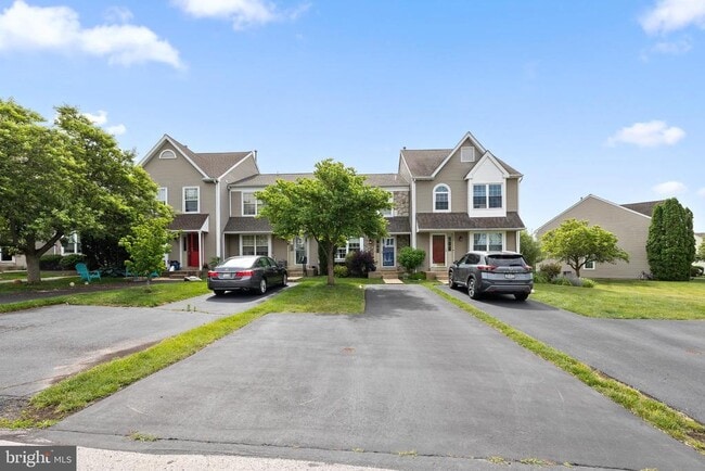Building Photo - 328 Countryside Ct