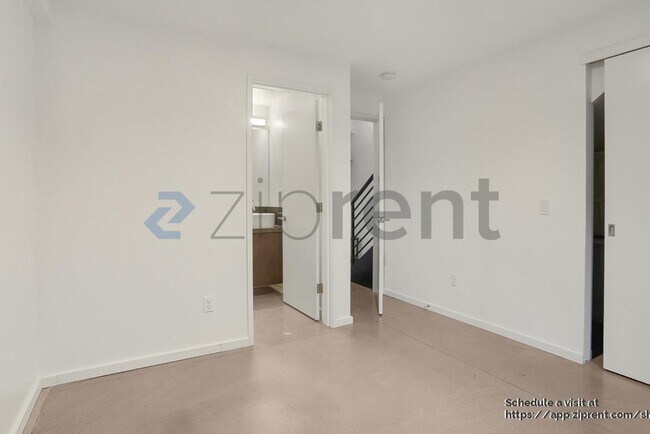 Photo - 3646 36th Ave S